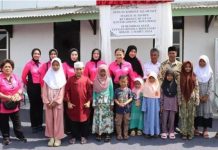 Yayasan Kemala Bhayangkari Lakukan Bakti Sosial dan Bakti Kesehatan di Kampung Pemulung