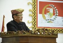 M. Firsada Bacakan Sambutan Gubernur Lampung Saat Rapat Paripurna Istimewa HUT Ke-60 Provinsi Lampung*