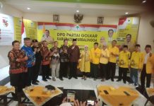 Sugeng Tantang Kuatnya Trah Dipokusumo di Pilkada Purbalingga Bacabup H Sugeng SH mengembalikan formulir pilkada 2024 di DPD Partai Golkar Kabupaten Purbalingga