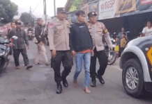 Polsek Kutasari Amankan Terduga Pencuri Sepeda Motor di Desa Munjul Terduga maling motor saat diamankan oleh Polsek Kutasari - Purbalingga
