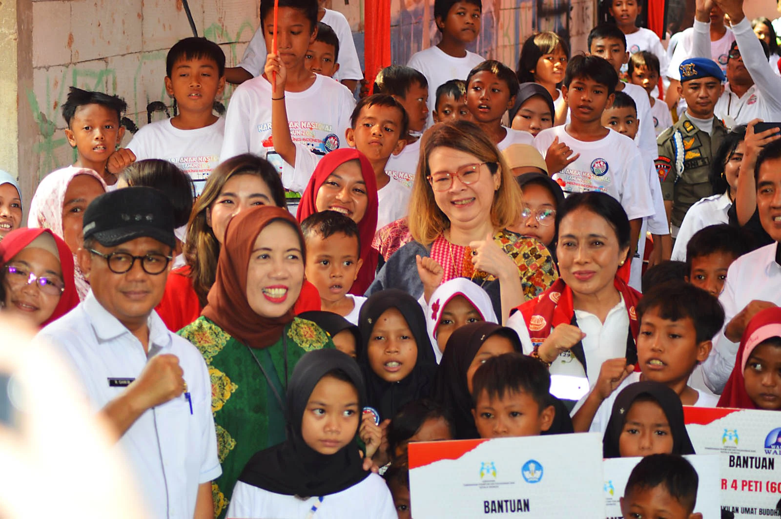 dok. Foto - Rangkaian foto bersama selepas kegiatan Jelajah SAPA berlangsung
