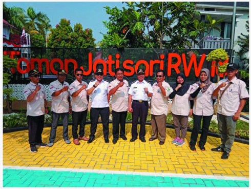dok. Foto - Rangkaian agenda peresmian 3 taman di wilayah Kec. Jatiasih, mulai dari (atas - bawah) peresmian Taman Jatisari RW. 018, Taman RW. 010 Jatiluhur. serta Taman Bermain dan Edukasi Perum Mandosi Permai RW. 015 Kelu