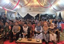 Polsek Belitang III Hadiri Acara Pagelaran Wayang Kulit Didesa Karang Sari