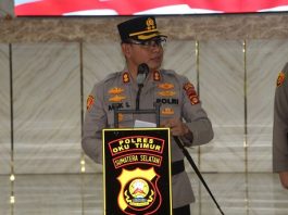 Kapolres Oku Timur Polda Sumatra Selatan, AKBP Adik Listiyono. S, I. K,. M, H., Pimpin Upacara Pelantikan Kenaikan Pangkat Pengabdian Personel
