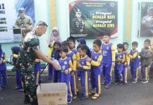 Dandim 0612/Tasikmalaya Tanamkan Cinta Tanah Air kepada Anak Usia Dini dalam Kegiatan Outing Class PAUD Roushotul Harissyah