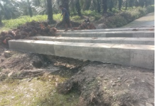 Bungkam Saat Dikonfirmasi, Pelaksana dan PTPN IV Panai Jaya Jadi Sorotan Proyek Titi Rp.65 Juta
