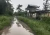 AKSES WARGA DUSUN 6 SEI RAJA MELAWAN, RUSAK PARAH DAN DITUTUPI RUMPUT TINGGI, PTPN IV KEBUN AJAMU AKUI MASUK HGU DAN JANJI AKAN PERBAIKI.