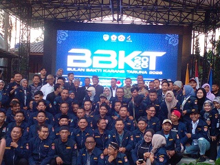 902a5abd-477d-406d-bed8-24b7e8e45683
